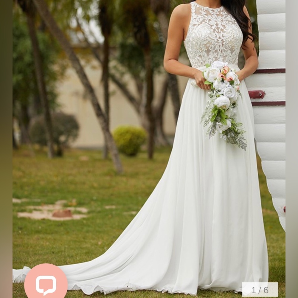 A-Line/Princess Chiffon Lace Scoop Sleeveless Wedding Dress